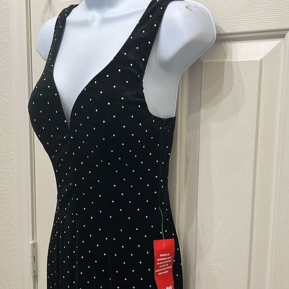 CRYSTAL DOLL Dress Sz 7 Black Velvet Diamond Studded VNeck Sleeveless Maxi - Picture 4 of 12